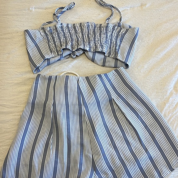 LF set - Picture 4 of 4